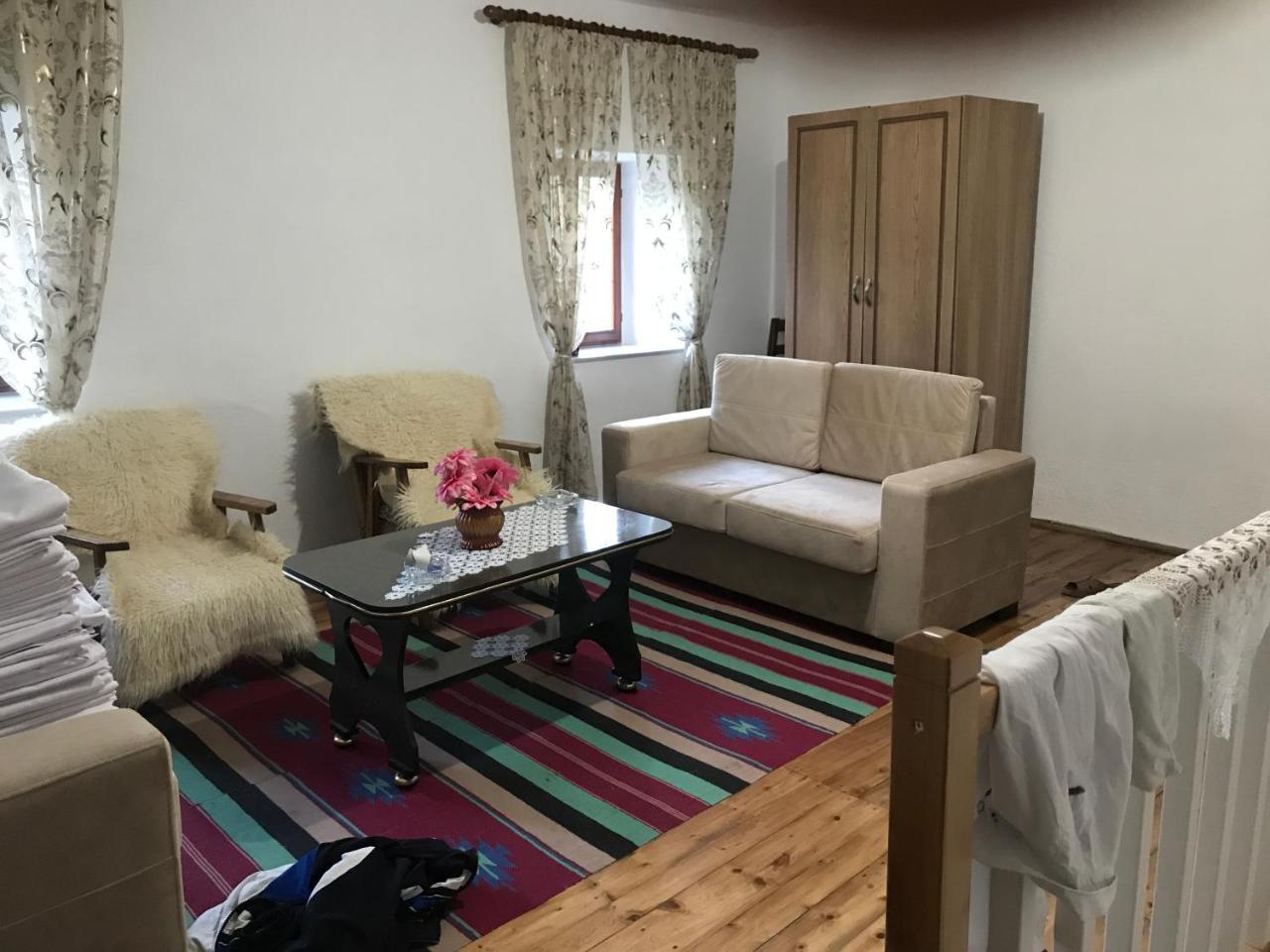 Guest House Sabriu Rabdisht 외부 사진